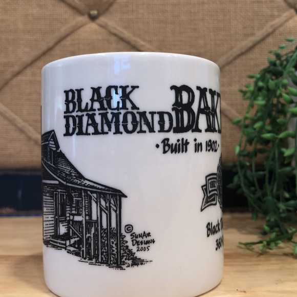 Black Diamond Bakery Mug - Picture 2 of 6